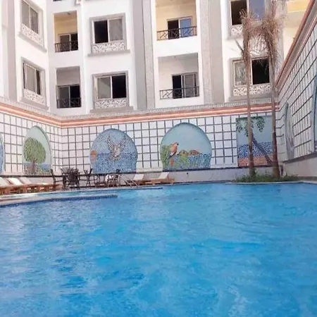 Downtown Room Near Gym Pool Beach Shops Walking Distance From All Entertainment And Shopping